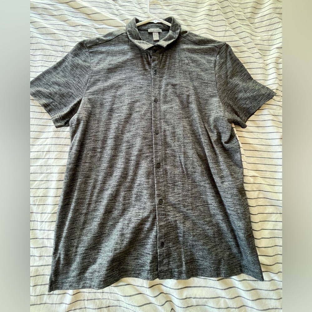 Forever 21 men’s shirt